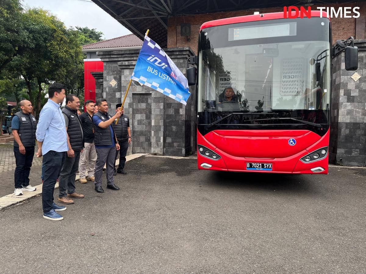 bus listrik, trans semarang, invi, higer