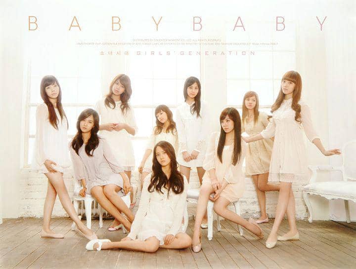 SNSD dalam photo concept untuk "Baby Baby"