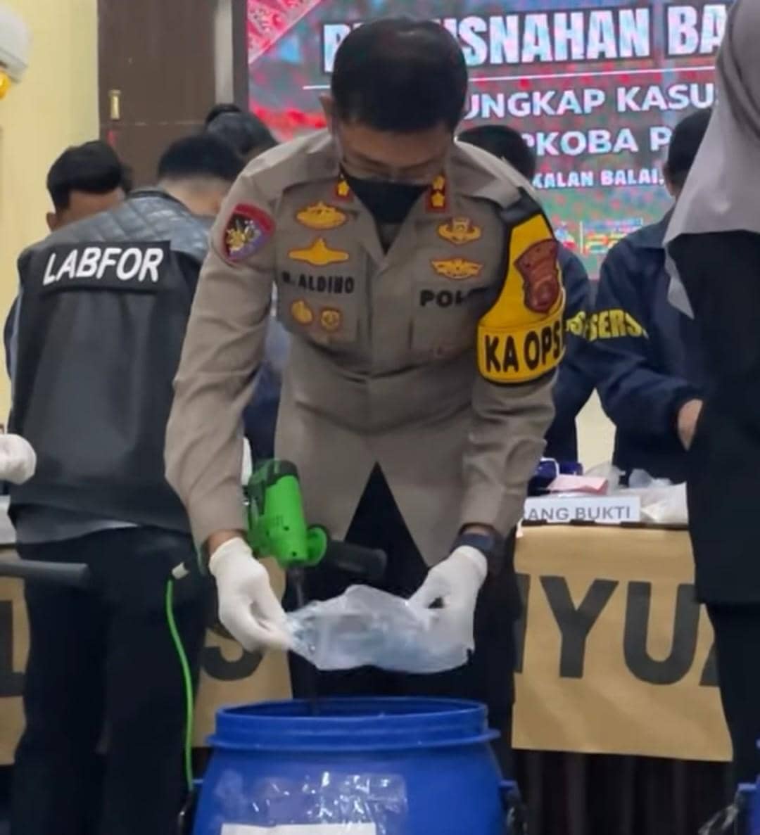 Pemusnahan barang bukti narkoba di Mapolres Banyuasin. (Dok. Polres Banyuasin)