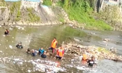 Proses pencarian korban tenggelam di Sungai Winongo. (Dok. Polres Bantul)