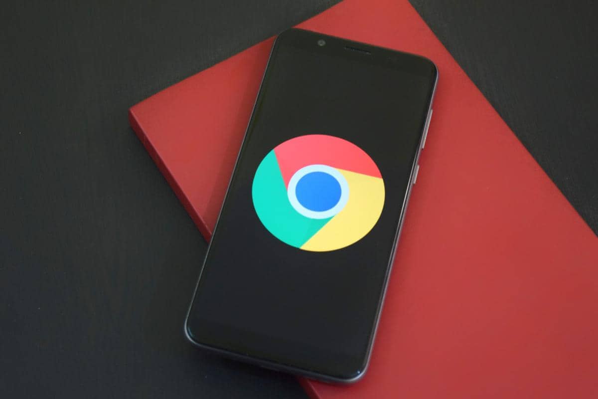 ilustrasi Chrome untuk smartphone