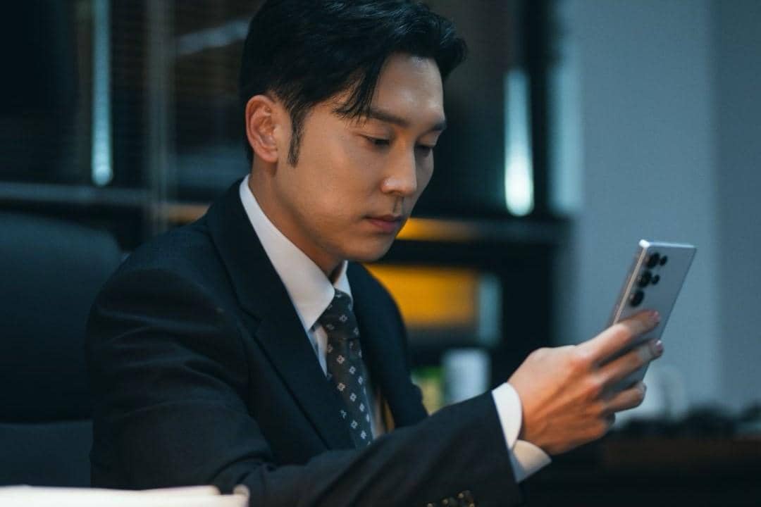 still cuts drama Honour