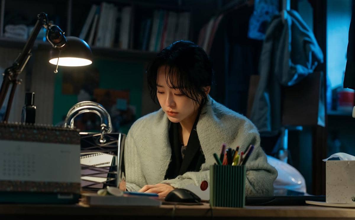 Shin Hae Sun di The Art of Sarah