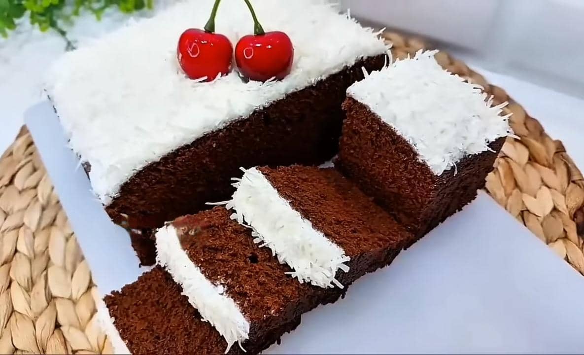 ilustrasi brownies kukus dua telur 