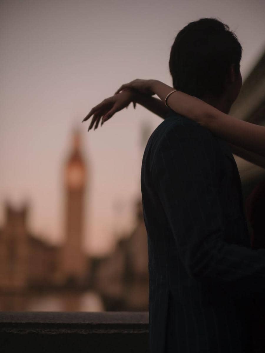 Prewedding El Rumi dan Syifa Hadju di London.