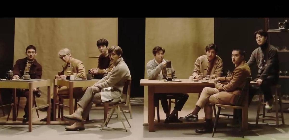 cuplikan MV "Universe" dari EXO