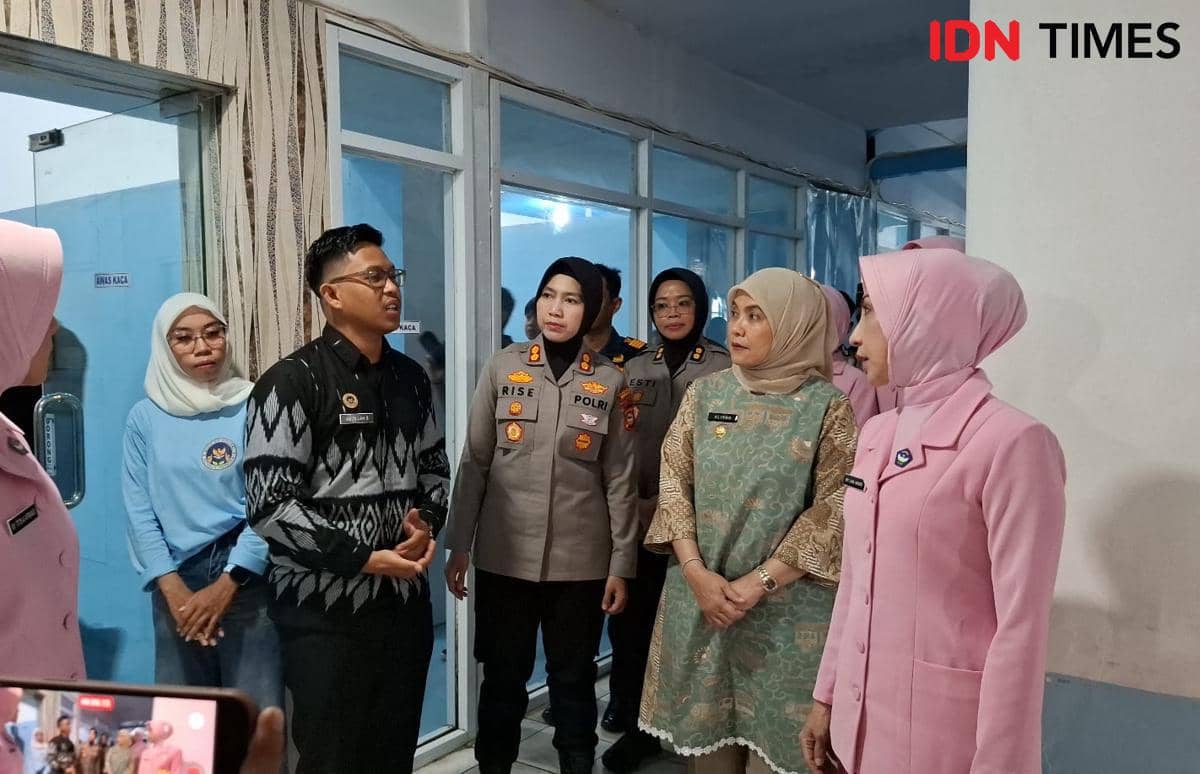 Peresmian operasional SPPG Polres Pelabuhan Makassar di Sulawesi Selatan, Jumat (13/2/2026). IDN Times/Darsil Yahya