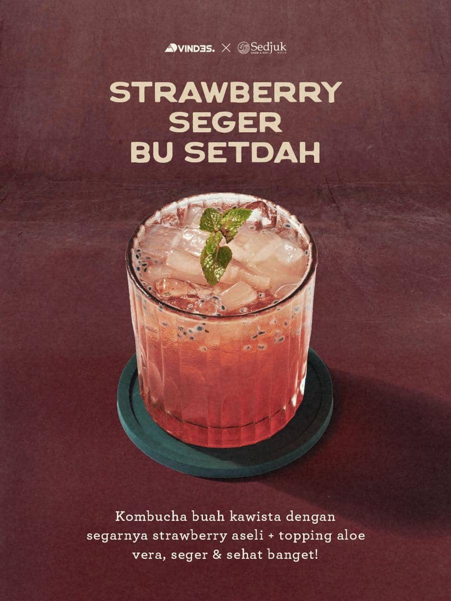 Potret Strawberry Seger Bu Setdah, Menu Vindes X Sedjuk Bakmie dan Kopi 