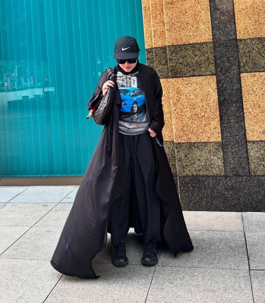 Ide outfit hijab edgy ala Sivia Azizah