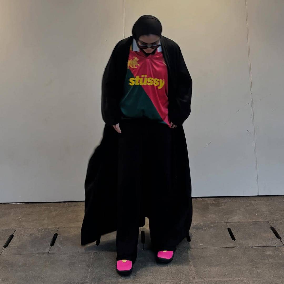 Ide outfit hijab edgy ala Sivia Azizah