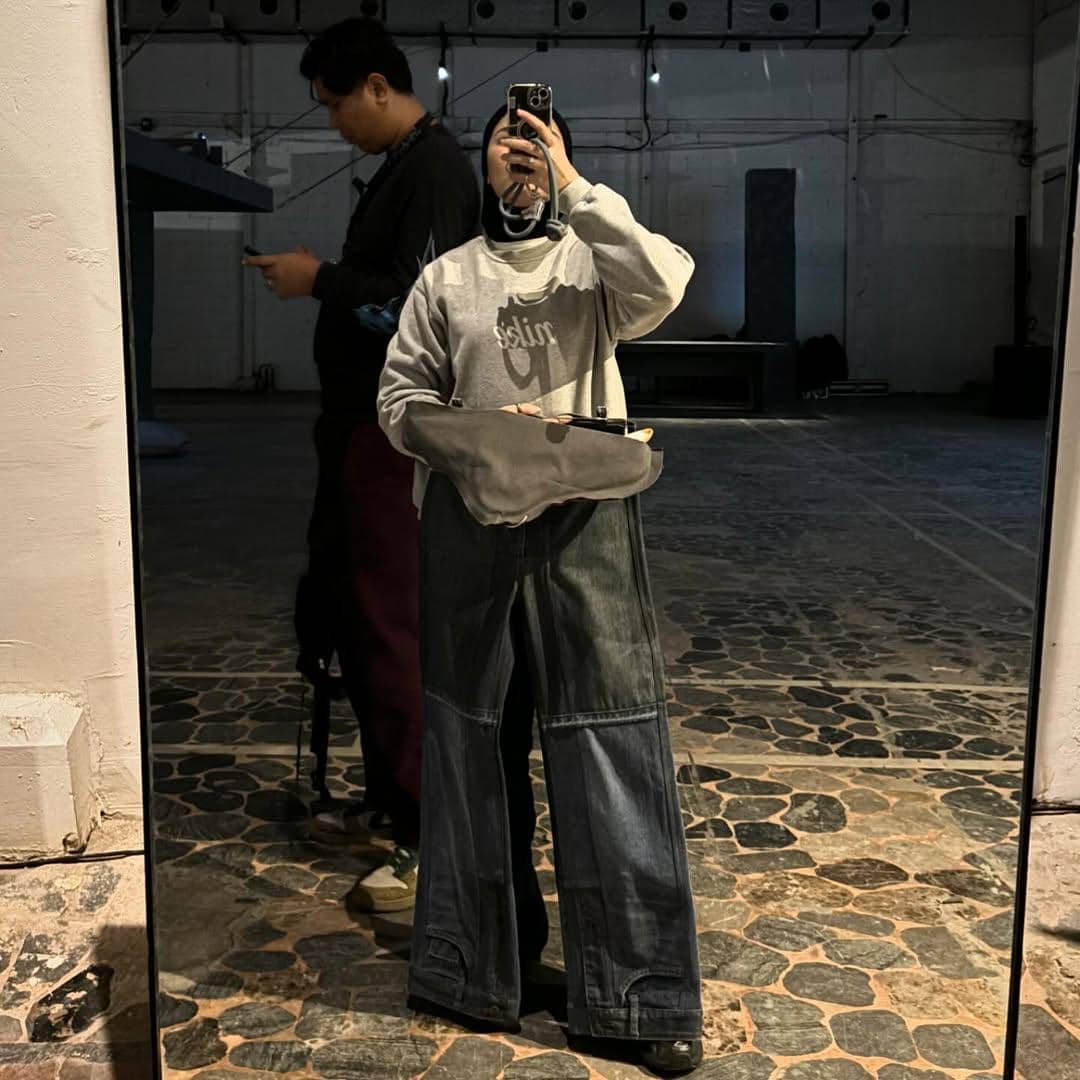 Ide outfit hijab edgy ala Sivia Azizah