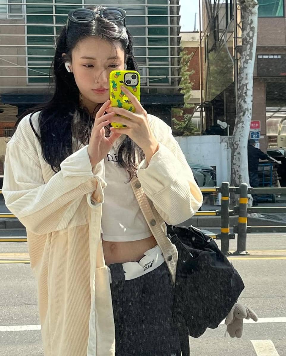 inspirasi gaya ala Jung Da Bin