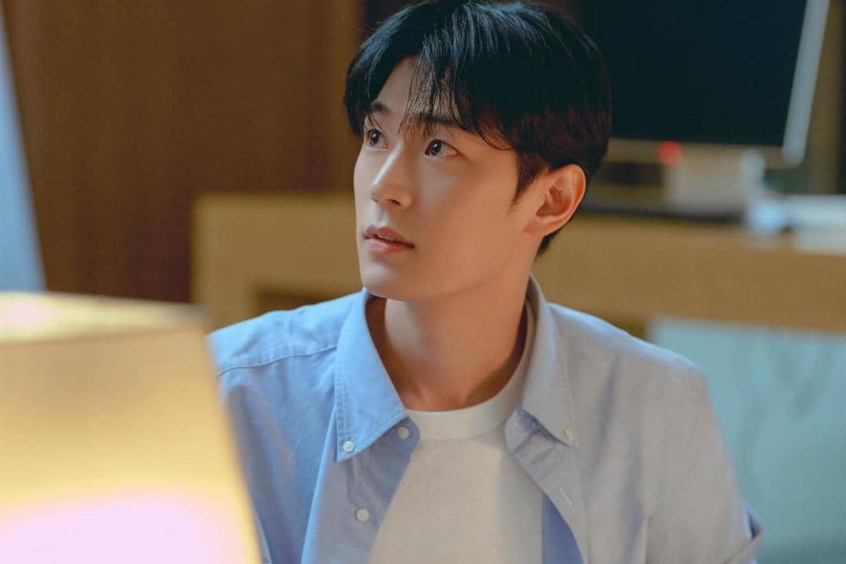 Still cut Our Universe