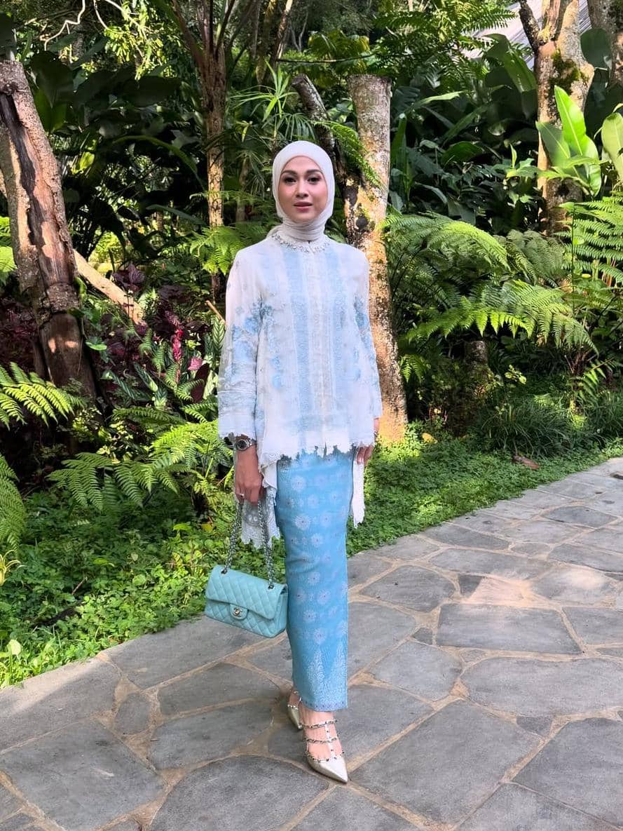 Ide OOTD hijab modis ala Geng Ranayu