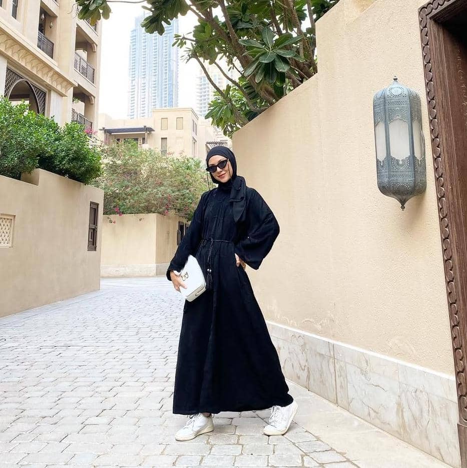 Ide OOTD hijab modis ala Geng Ranayu