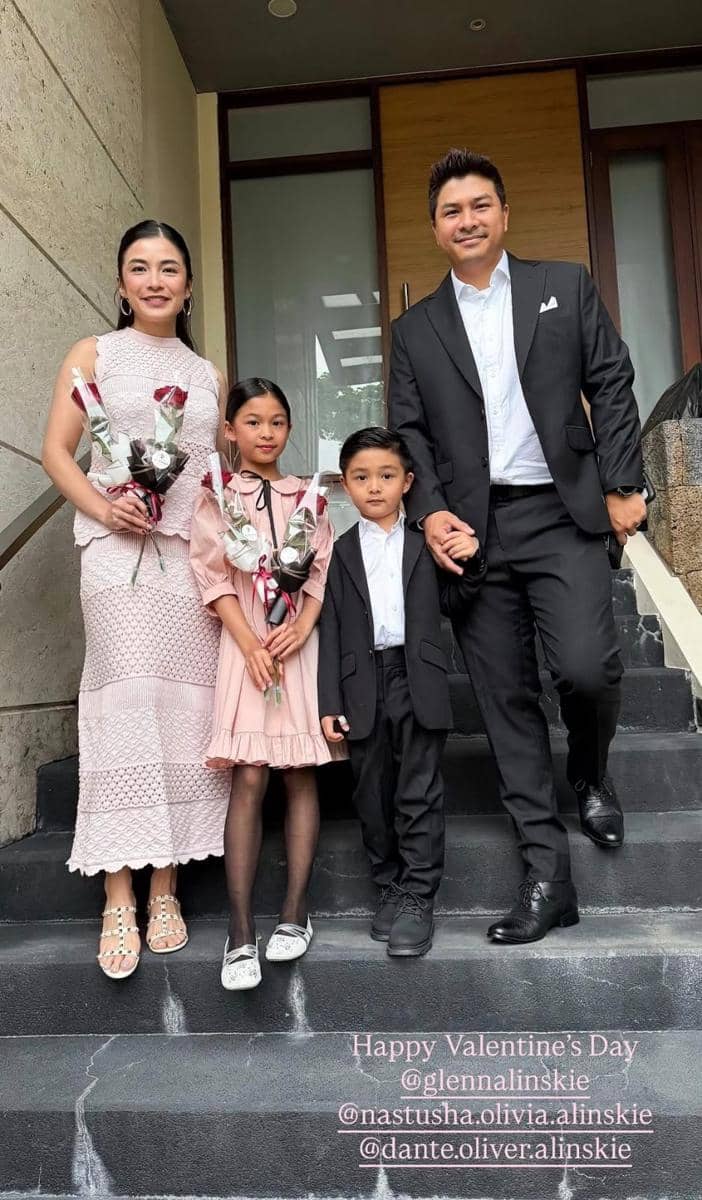 gaya seleb yang ikut merayakan Hari Valentine 