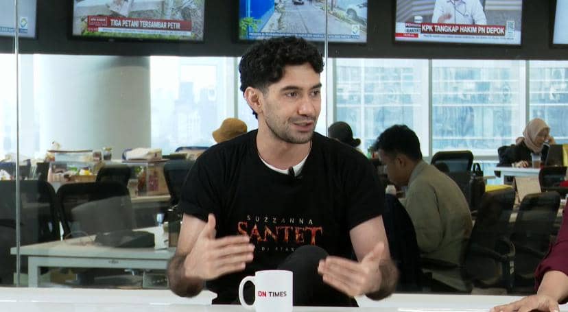 potret Reza Rahadian