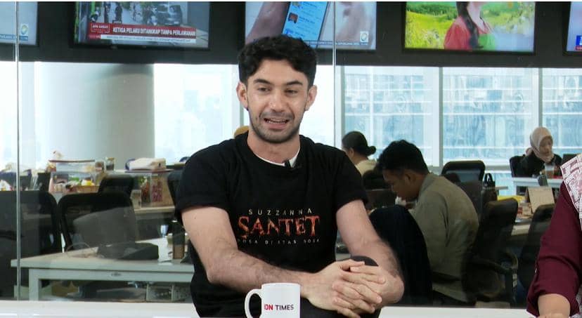 potret Reza Rahadian