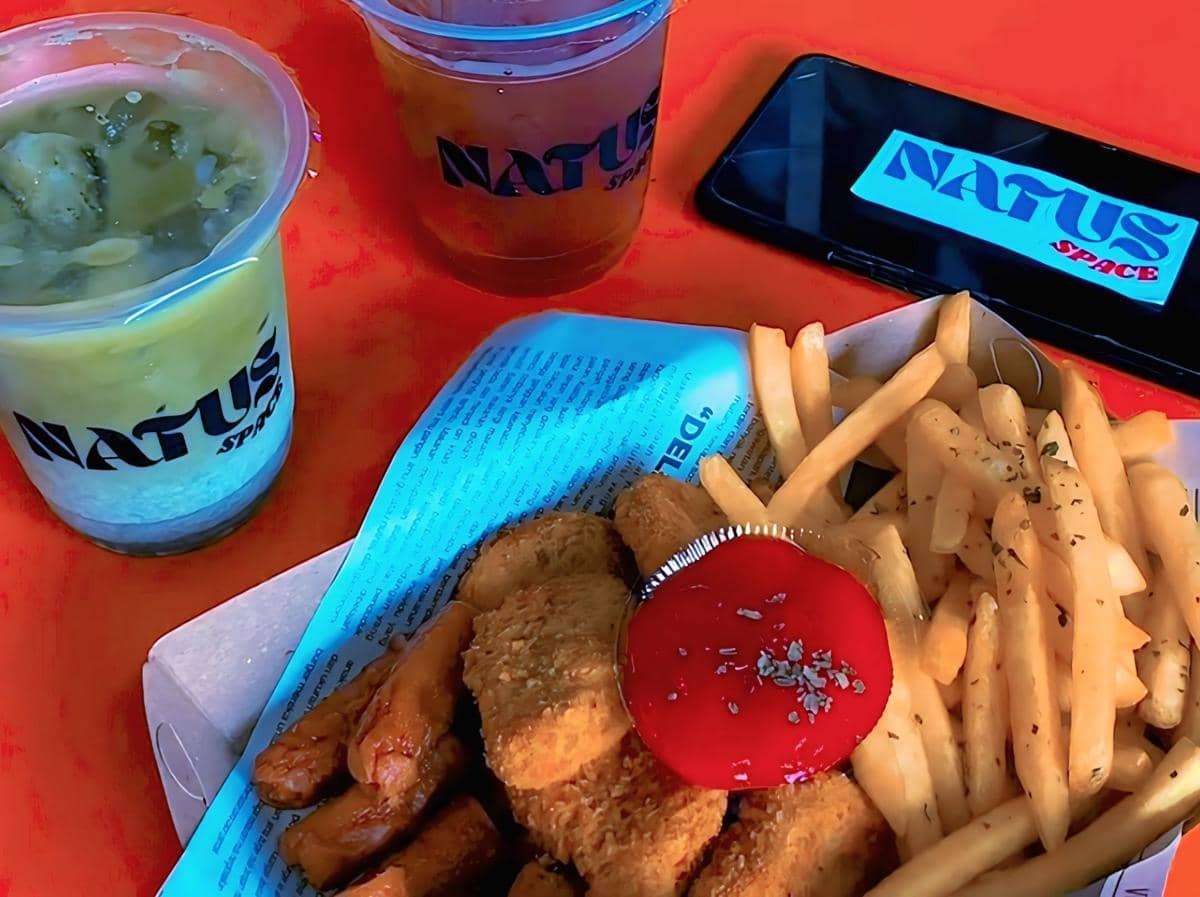 Natus Space Cafe Kota Metro