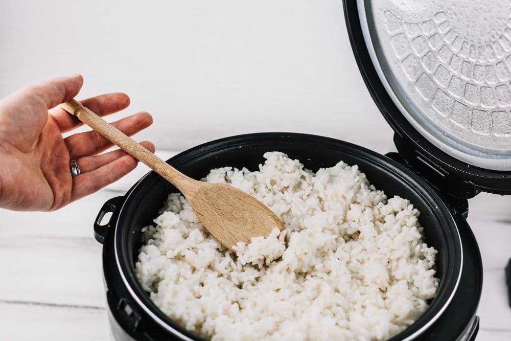 Rahasia Jeruk Nipis Bikin Nasi Putih Awet Seharian dan Anti-Basi!