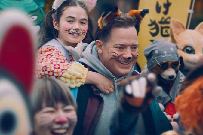 adegan dalam film Rental Family