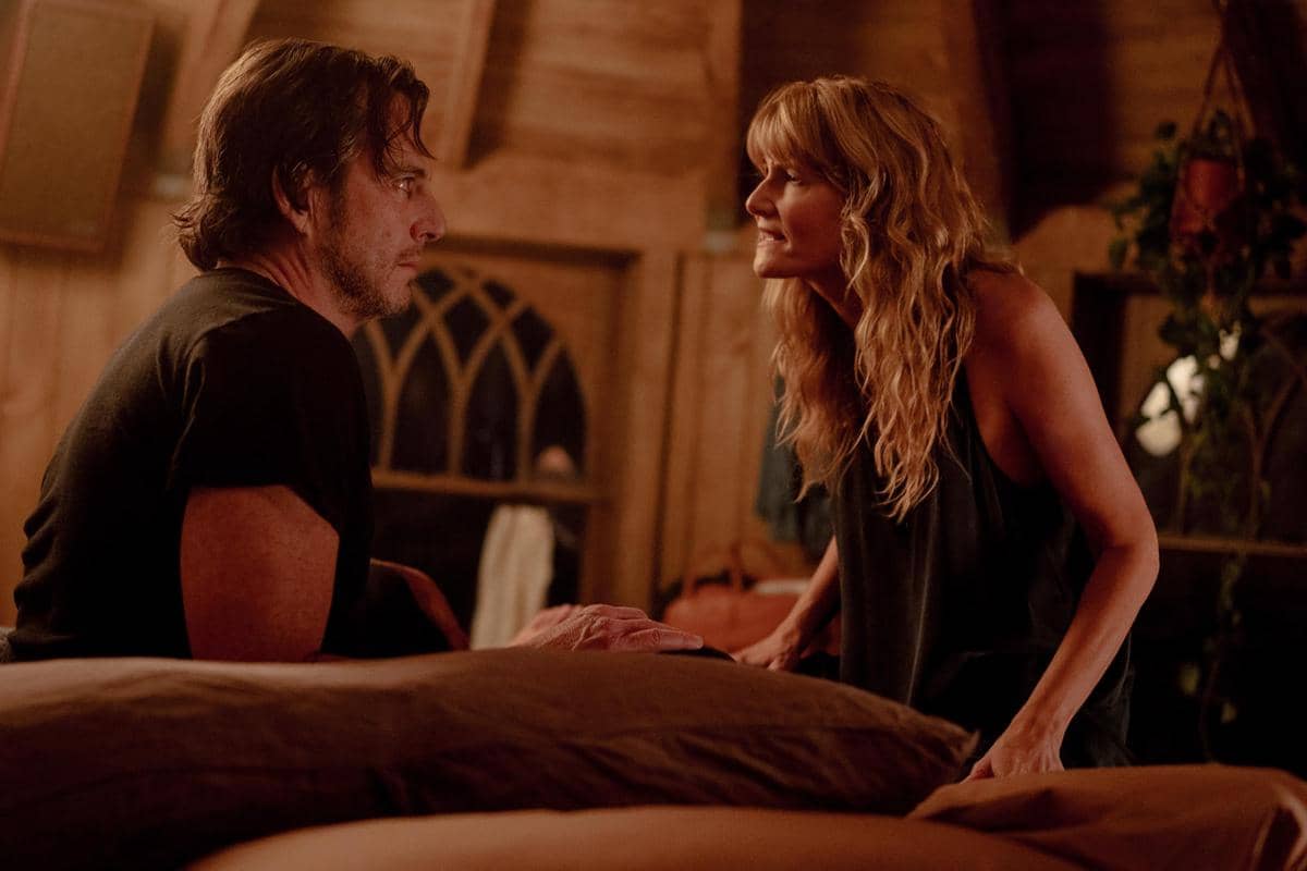 adegan dalam film Is This Thing On?