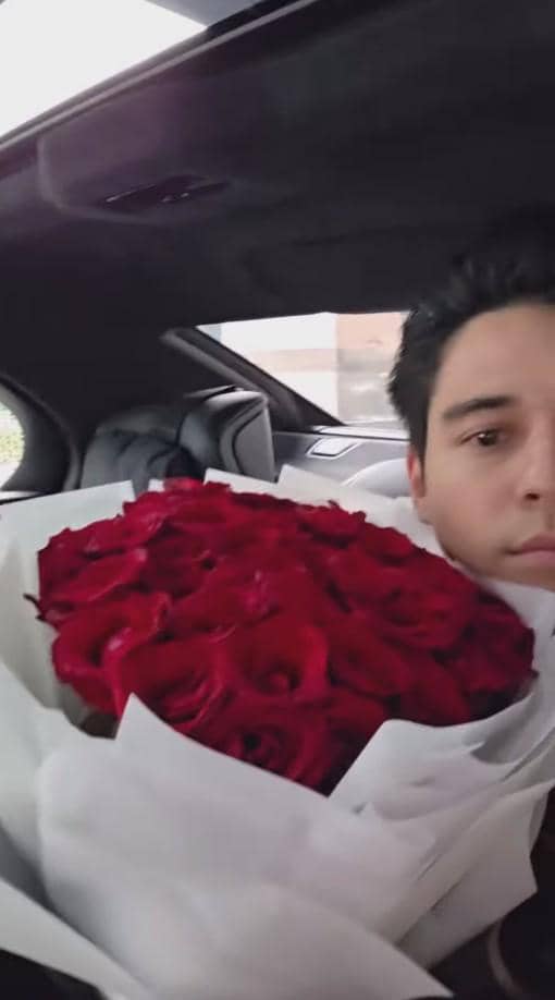 Luna Maya Dapat Kado Mobil dari Maxime