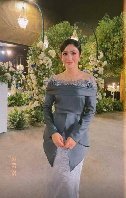 Febby Rastanty di Pernikahan Adiknya