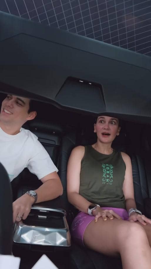 Luna Maya Dapat Kado Mobil dari Maxime