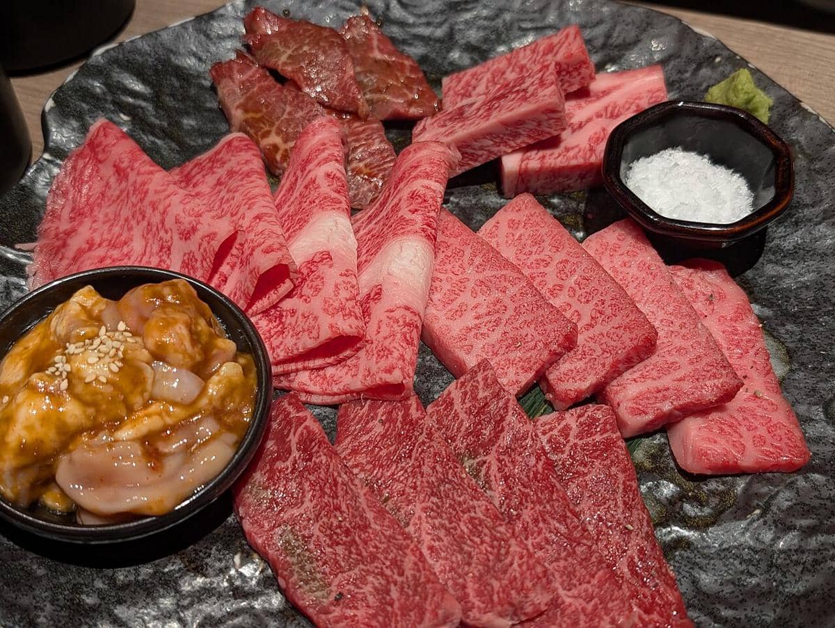 ilustrasi daging untuk beef yakiniku