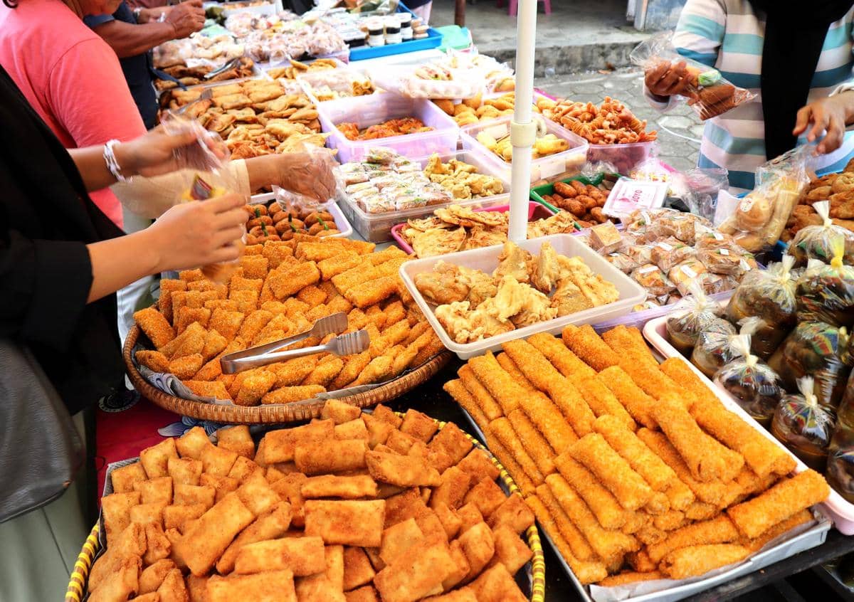 7 Risiko Makan Gorengan Setiap Buka Puasa