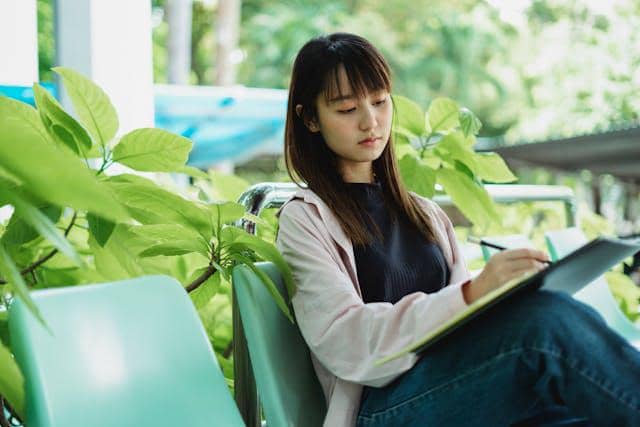 5 Alasan Merawat Diri Itu Bukan Egois, Justru Bentuk Cinta yang Sehat