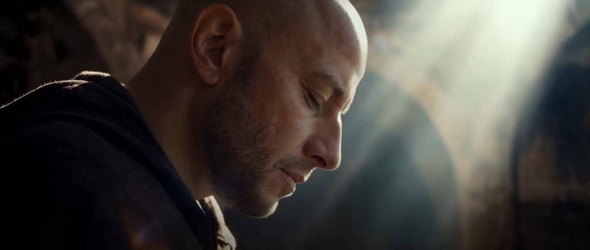 Maher Zain dalam video klip lagu terbarunya berjudul Ya Muhammad