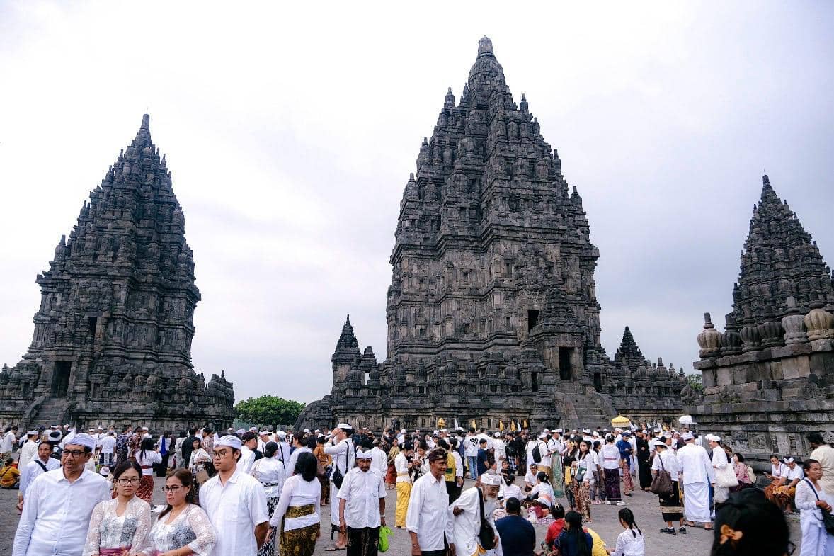 Upacara Mahashivaratri dan Prambanan Shiva Festival di Kompleks Candi Prambanan, Sleman, Daerah Istimewa Yogyakarta, Minggu (15/2/2026) (dok. Kementerian Pariwisata)