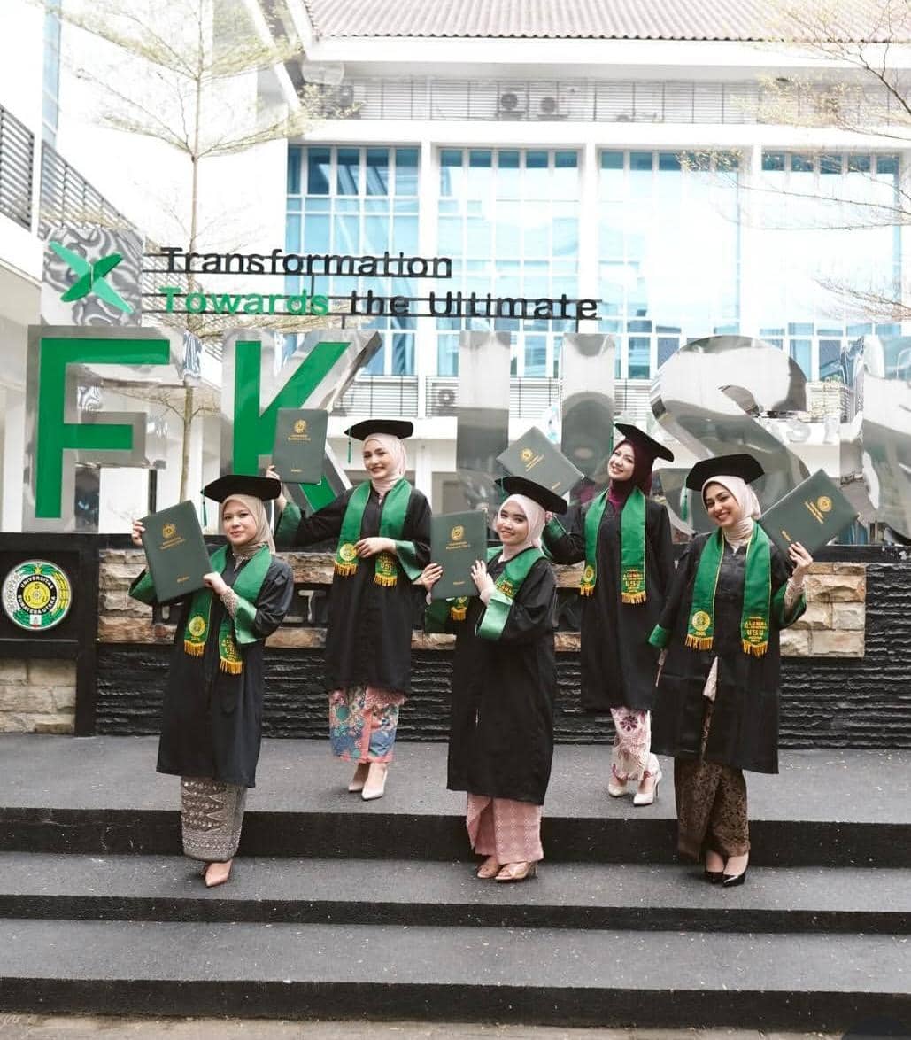 potret Nashwa Zahira lulus sarjana kedokteran USU