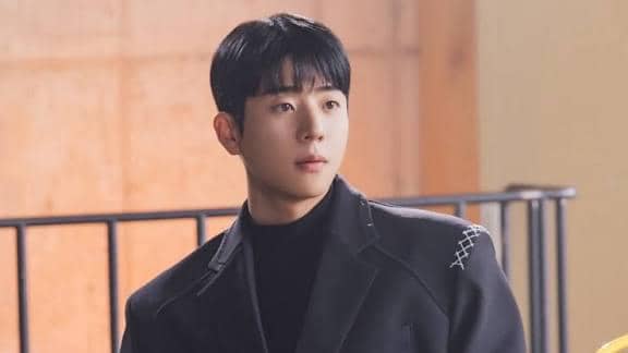 Drama Serendipity's Embrace