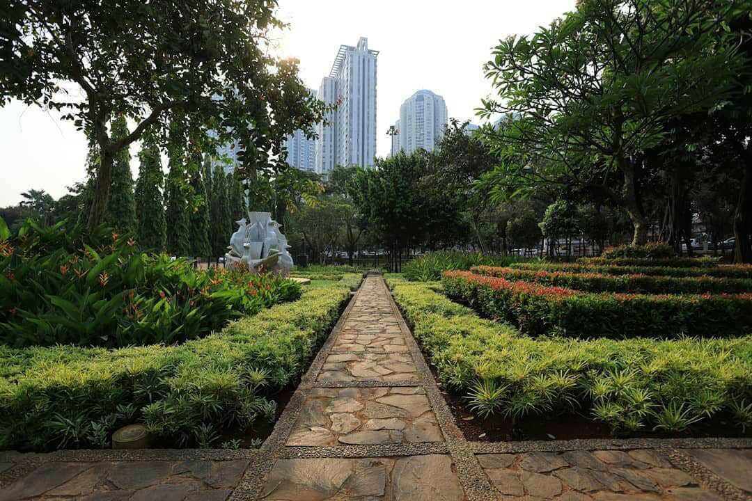 Taman Cattleya, Jakarta Barat