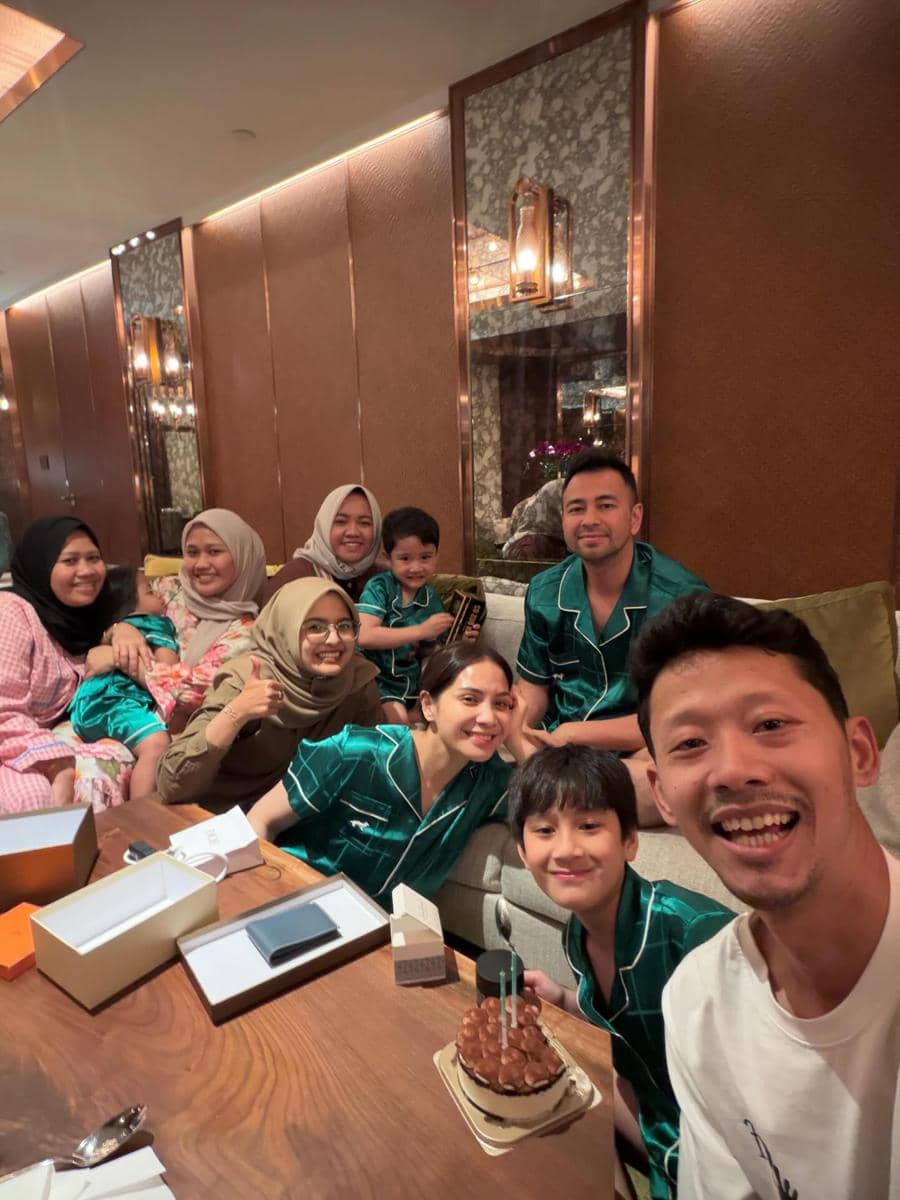 Ulang Tahun Raffi dan Nagita (instagram.com/raffinagita1717)