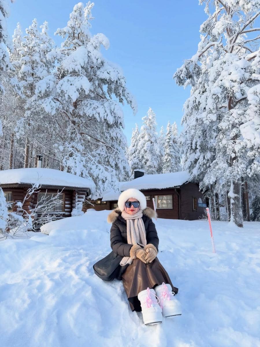 Eddies Adelia liburan musim dingin di Finlandia