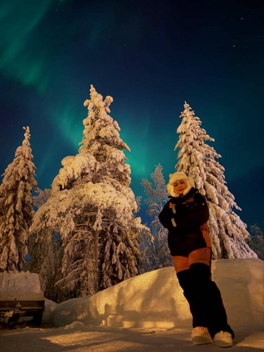 Eddies Adelia liburan musim dingin di Finlandia