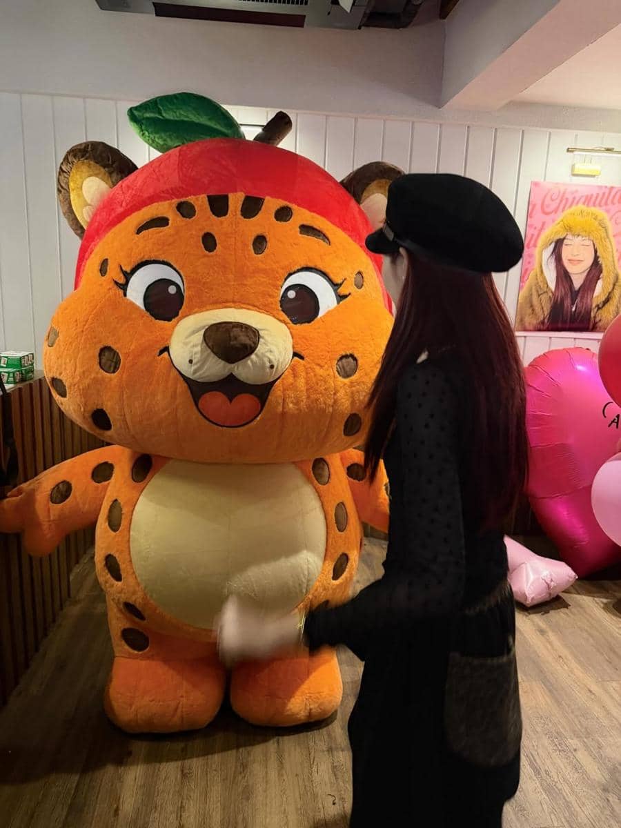 Momen ulang tahun ke-17 Chiquita BABYMONSTER