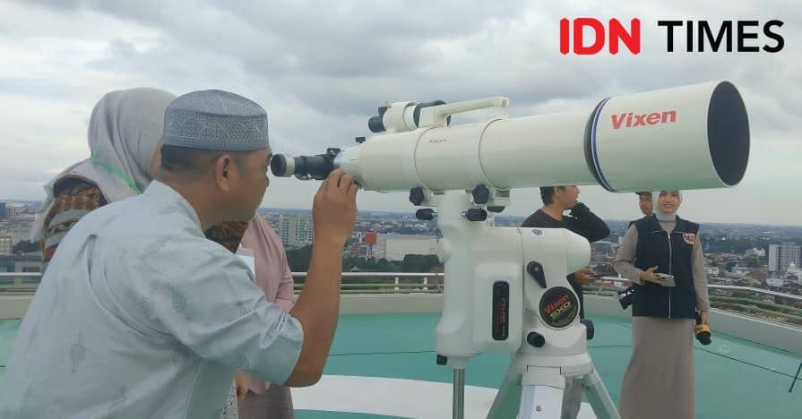 Pemantauan Hilal di Kota Palembang penentuan 1 Ramadan (IDN Times/Rangga Erfizal)