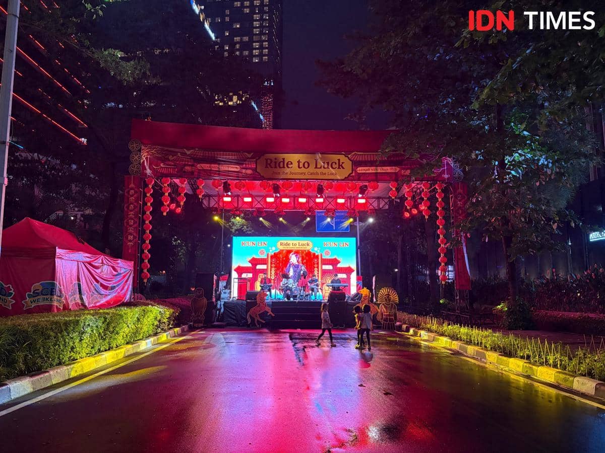 Perayaan Imlek 2026 di Kawasan SCBD. (IDN Times/Dina Salma)
