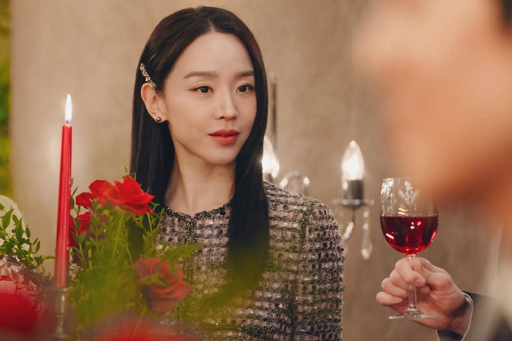 5 Fenomena Sosial Berlapis yang Diangkat di Drakor The Art of Sarah