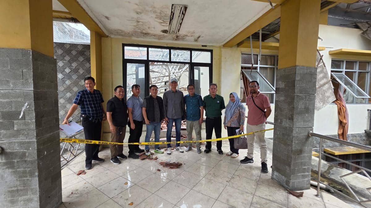 Tim yang dipimpin langsung Asisten II Setda Muba Alva Elan sudah tiba di Asrama Ranggonang Yogyakarta. 