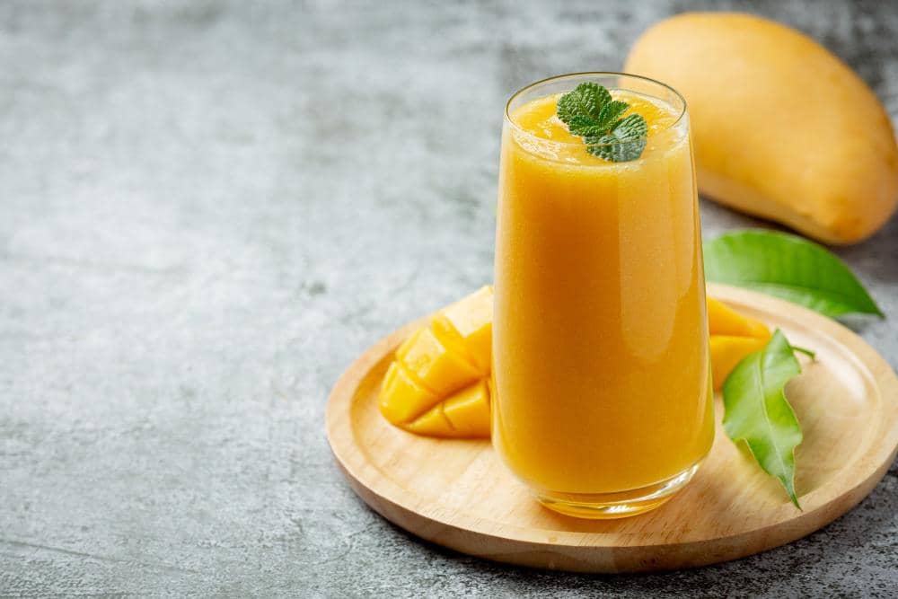 ilustrasi smoothie mangga