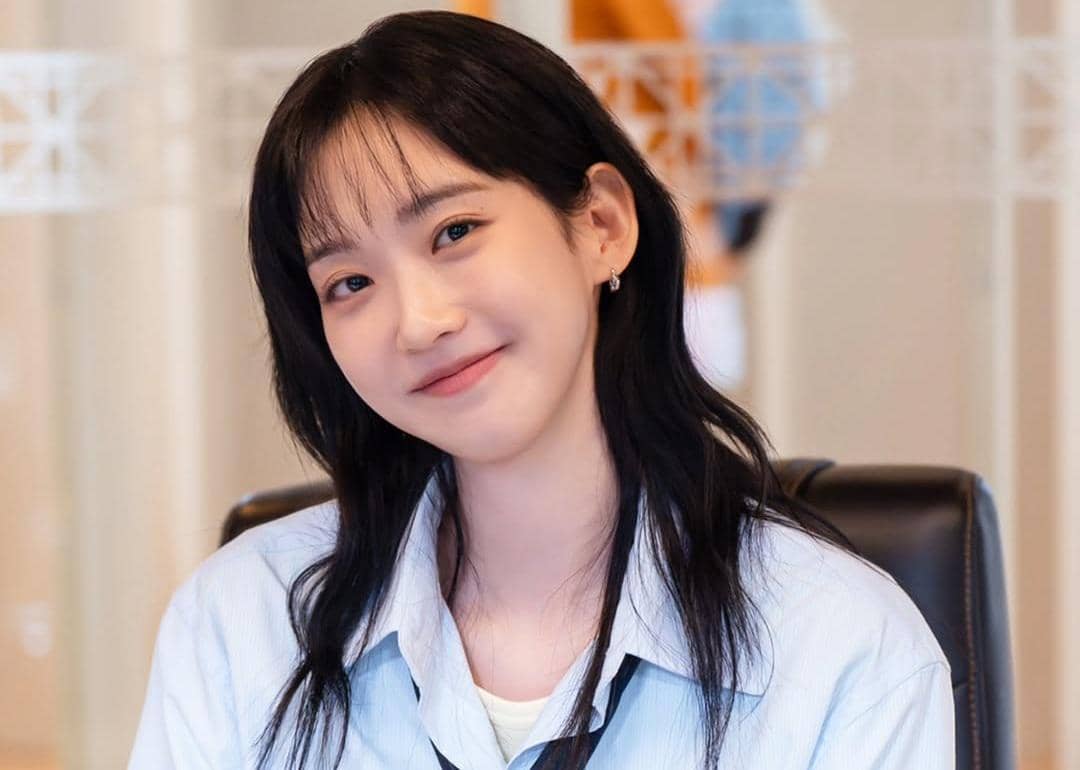 still cut drama Korea In Your Radiant Season