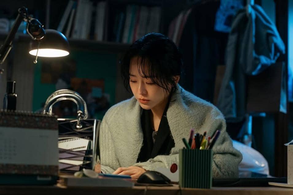 still cut drama The Art of Sarah