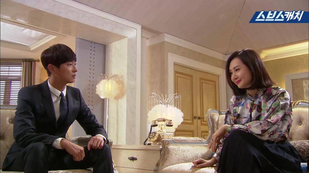 Ju Ji Hoon dan Chae Shi Ra di drama Five Fingers