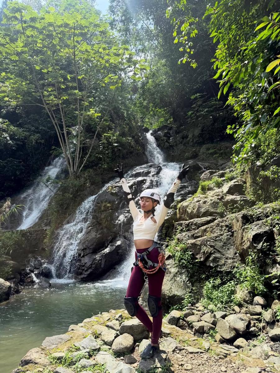 Novia Bachmid canyoning di Sentul